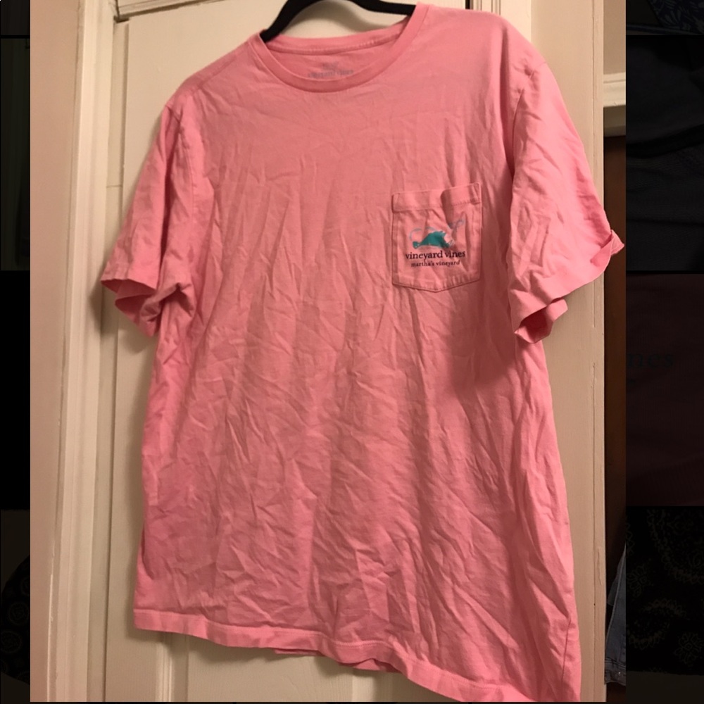 Vineyard Vines T shirt